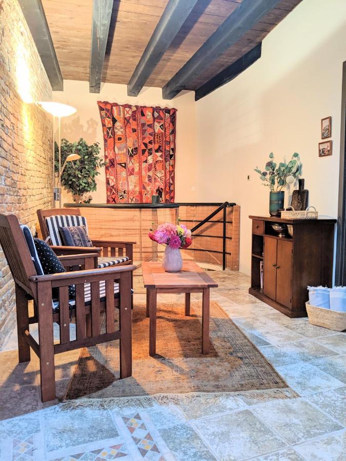 Private Courtyard Medieval Stone Home In Old Town Ровинь Экстерьер фото